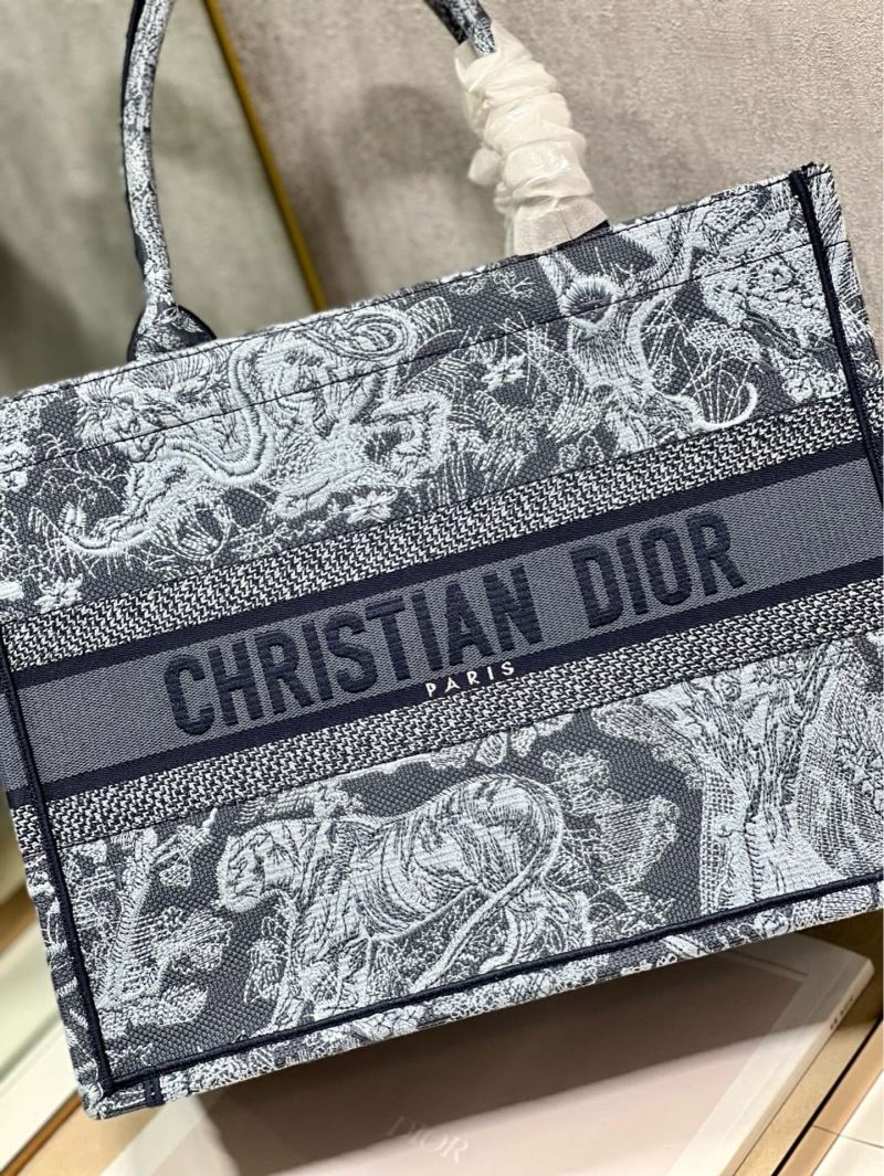 Christian Dior Shopping Bags